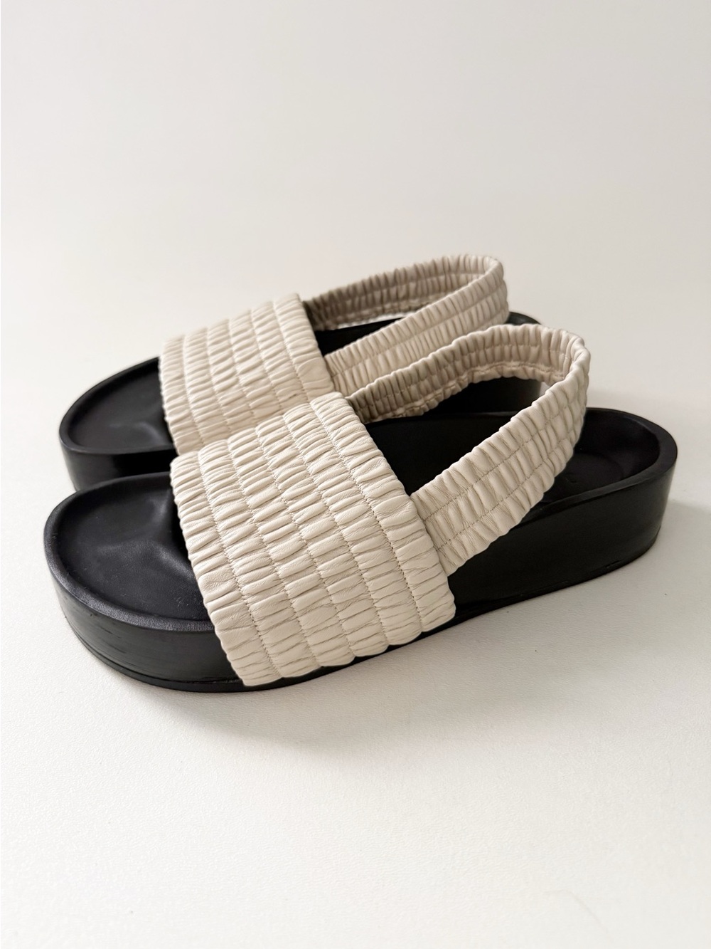 CO Leather Slingback Slide Sandal 9 Chunky Platform Casual Vacation Resort Chic - Picture 2 of 8